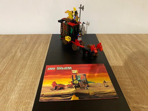 Lego 6056 Dragon Knights Dragon Wagon Lego 6056 Dragon Knights Dragon Wagon
