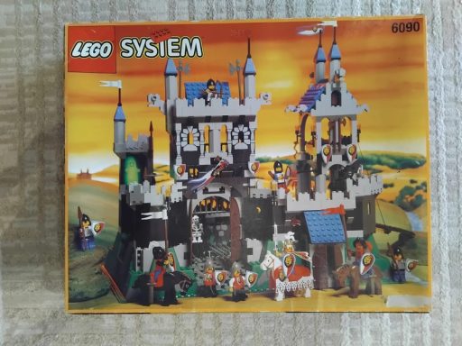 Lego 6090 Royal Knight's Castle Lego 6090 Royal Knight's Castle